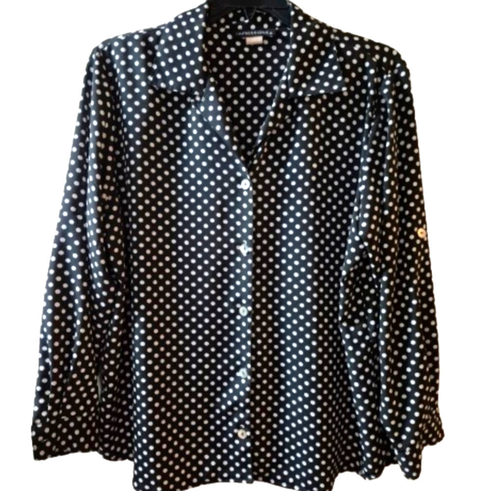 Vintage Impressions Polka Dot Roll Button Sleeve Button Down Blouse